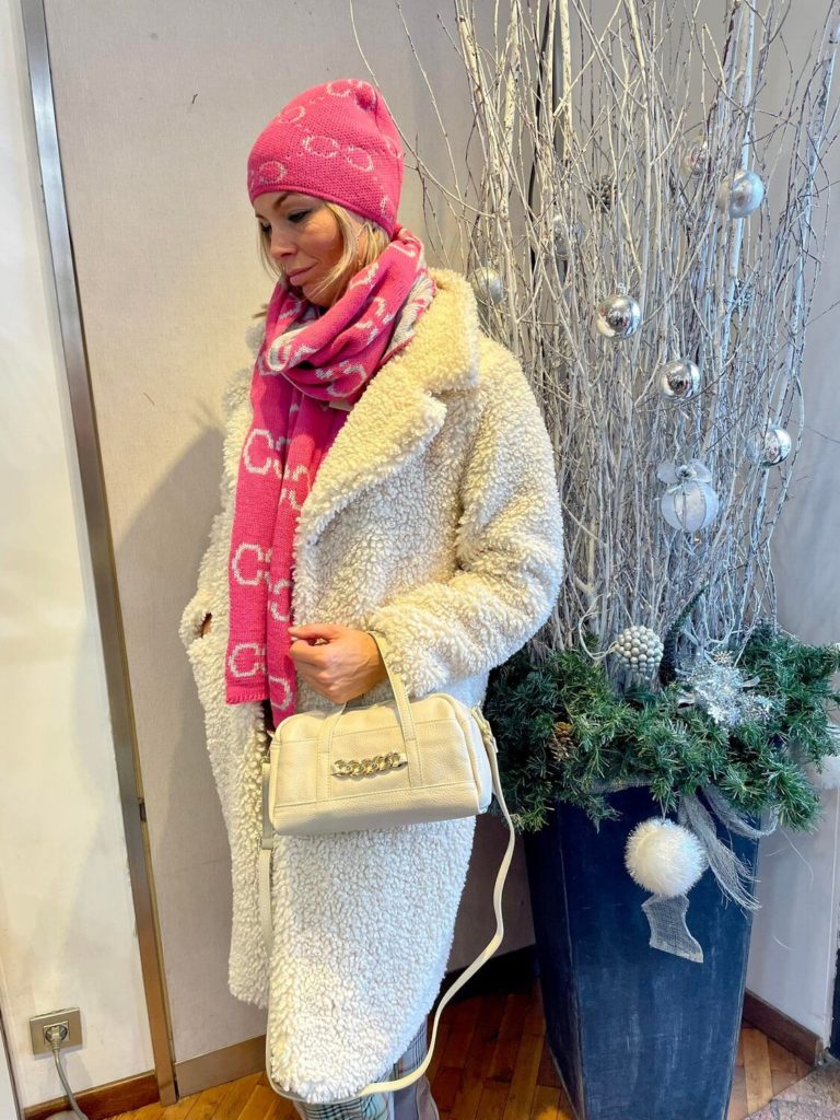 ensemble rose gucci