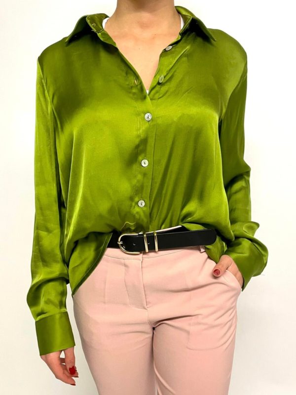 chemisier satiné olive