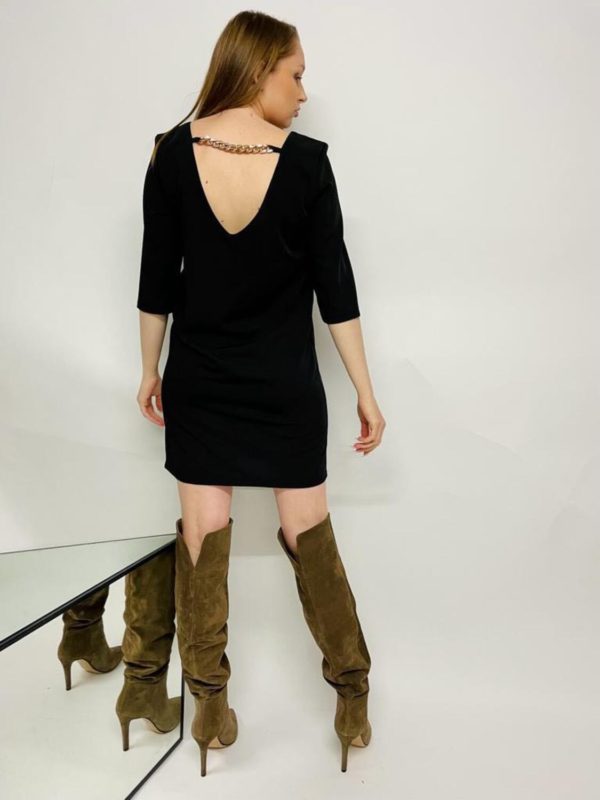 robe noire