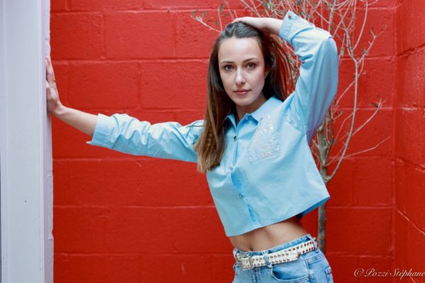 Chemisier Cropped Bleu ciel – Image 3